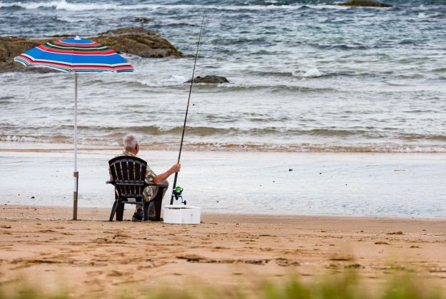 Fishing at Cable Bay