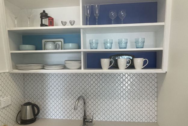 OYSTER retro kitchenette